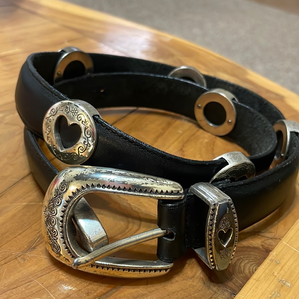 Vtg Brighton Black Leather Silver Heart Conchos Women's Belt, Sz Small, Western